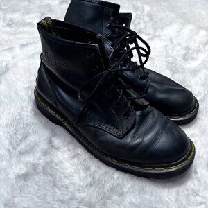 Dr. Martens Mens Black Leather Boots women Size 5 Lace-Up Made In England